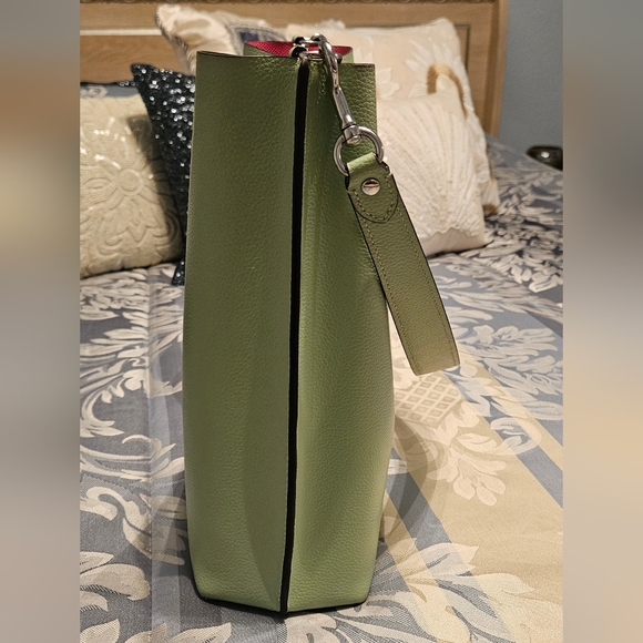 Coach Mollie Bucket Bag (Pale Pistachio) - Picture 9 of 15